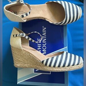 EUC Blue and cream Espadrilles